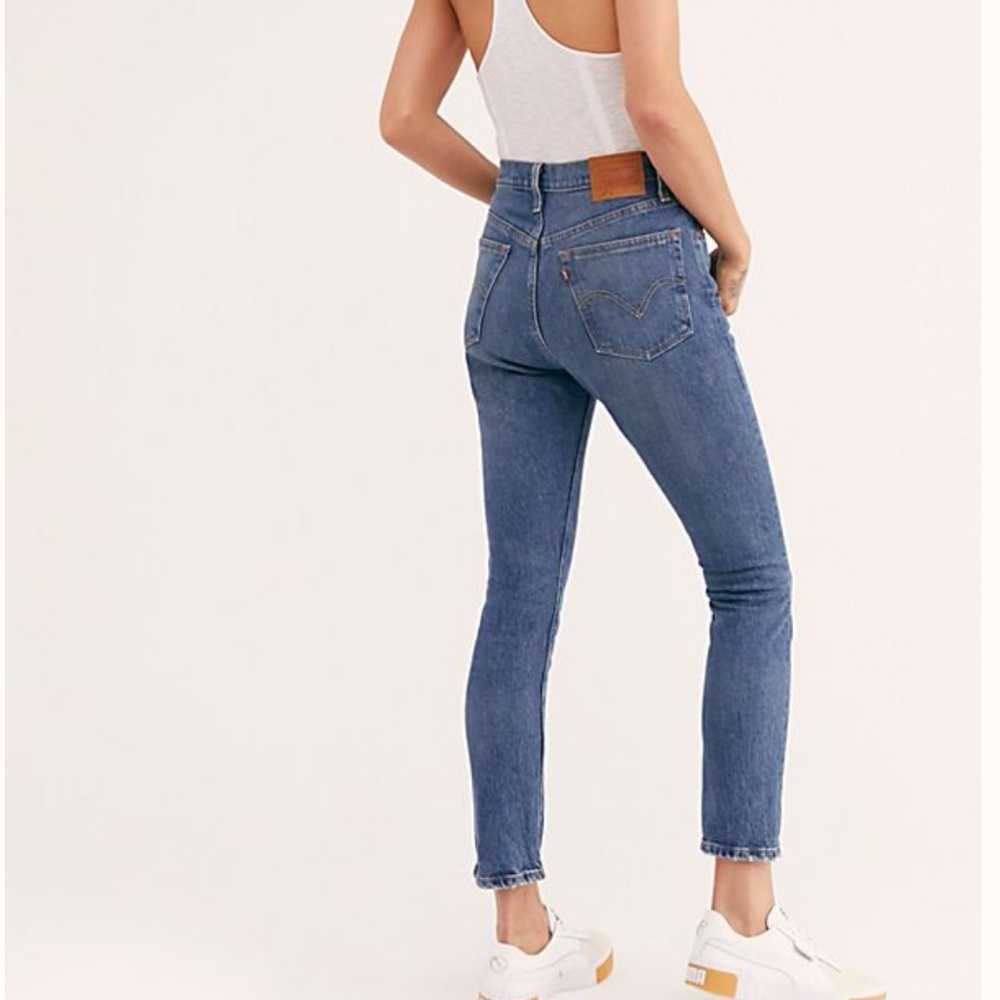 Levi’s 501 high rise skinny jean we people